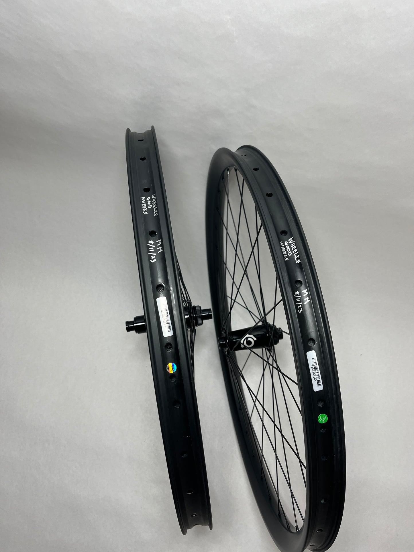 29" Industry Nine Hydra / 40mm Carbon Enduro Wheelset - (Boost/XD/Centerlock)