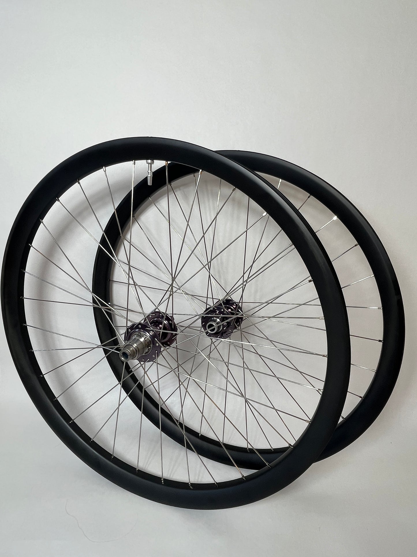 Chris King Classic (Boost) XD - Carbon Wheelset