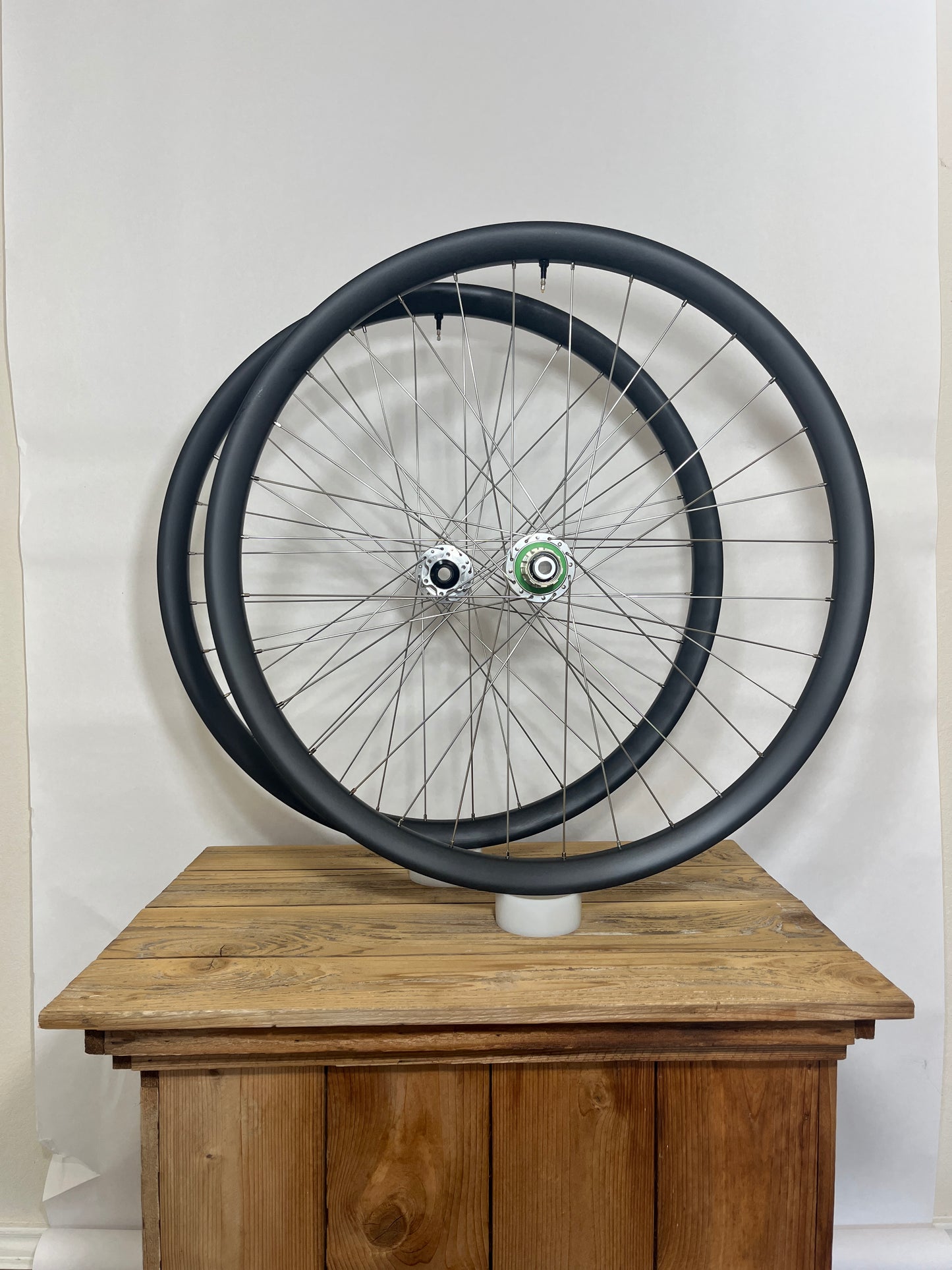 29" Hope Pro 4 / 32mm Carbon Mtn Wheelset - (Boost/HG/6B)