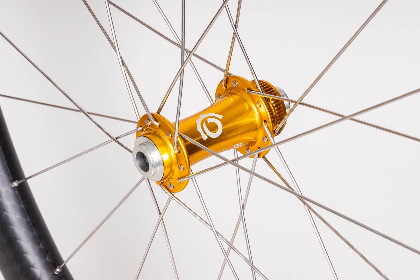 700c Gravel Wheelset - Industry Nine Torch Hub & Carbon Rim